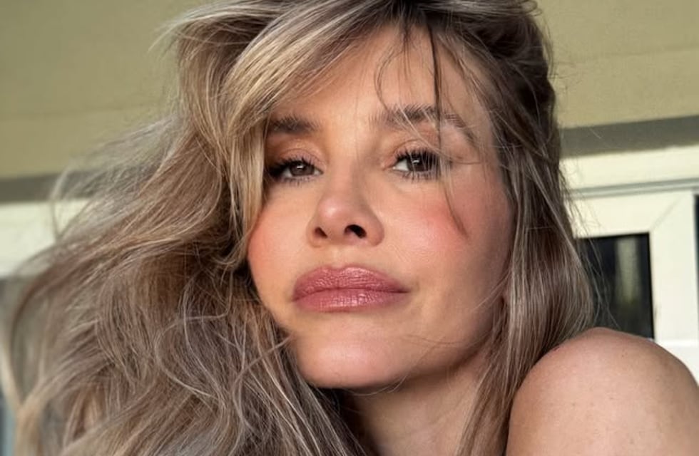 Guillermina Valdés cautivó con un look rockero y dio cátedra de estilo con un look total black