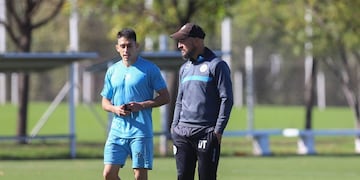 El DT pondrá en cancha su formación "ideal" para sostenerse en el cargo (Prensa Belgrano).