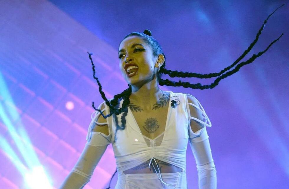 María Becerra debutó con su Animal Tour en el Estadio GEBA