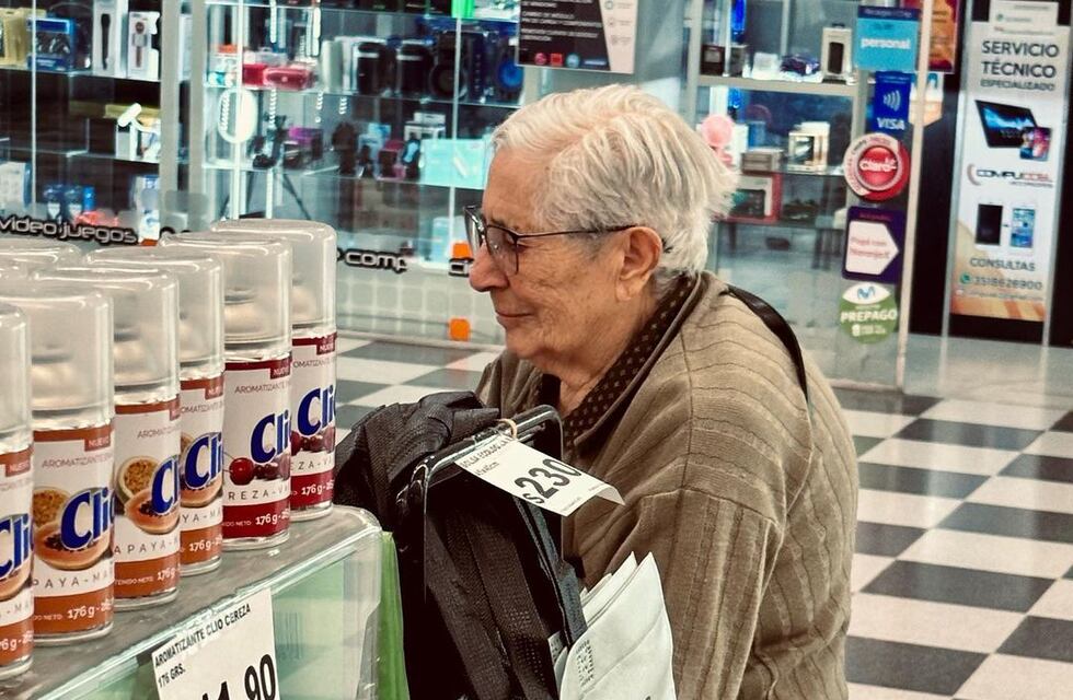 No le alcanzaba para el aceite y algo la sorprendió: la historia de la jubilada cordobesa que se hizo viral