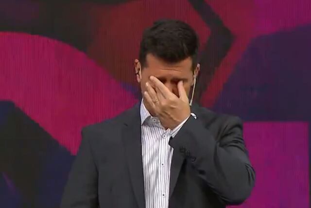 Hernán Castillo, conmocionado por la muerte de su padre.