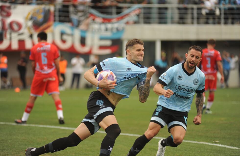 Pablo Vegetti palpitó el clásico cordobés: “Nuestra primera fecha es con Talleres”