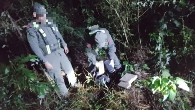 Hallan marihuana presuntamente abandonada en Caraguatay.