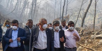 Jaldo recorrió las zonas de los incendios.