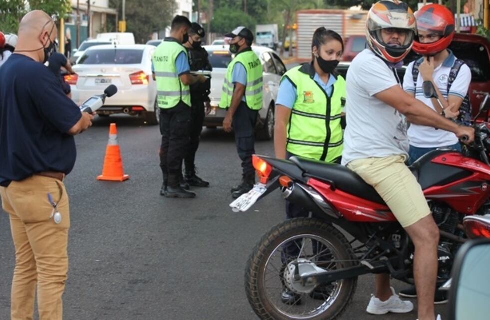 Mediante operativos de tránsito, se retuvieron vehículos por alcoholemia y contaminación sonora