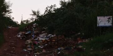Denuncian el abandono del basural de Eldorado.
