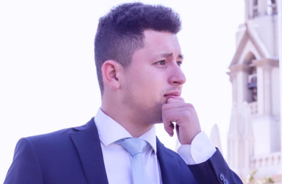 Afirman que Octavio Ritvo le ofreció comprarle dólares al terapista apuñalado