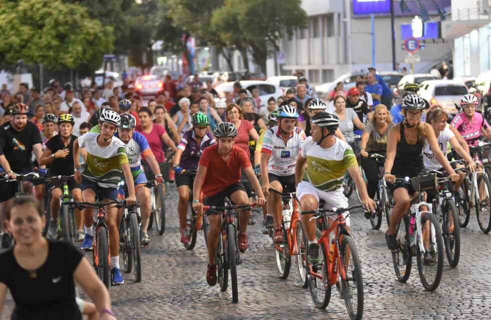 Harán una bicicleteada por los puntos de interés turísticos de la ciudad
