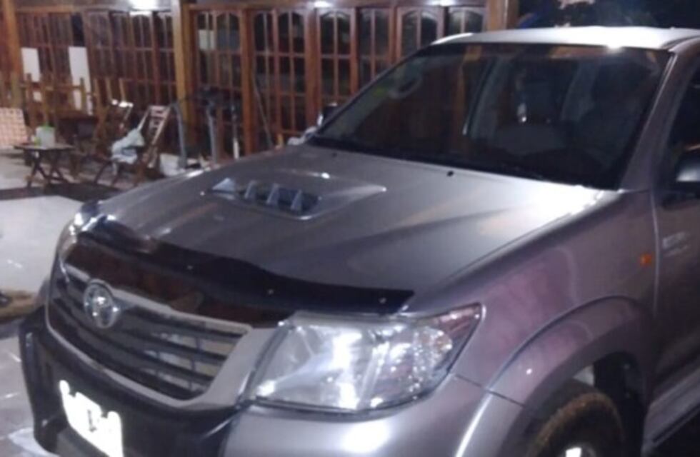 Violento asalto a una familia en San Vicente: les robaron dinero y una camioneta