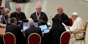 El Papa Francisco en el Sínodo de los Obispos en el Salón Pablo VI del Vaticano. (AP)