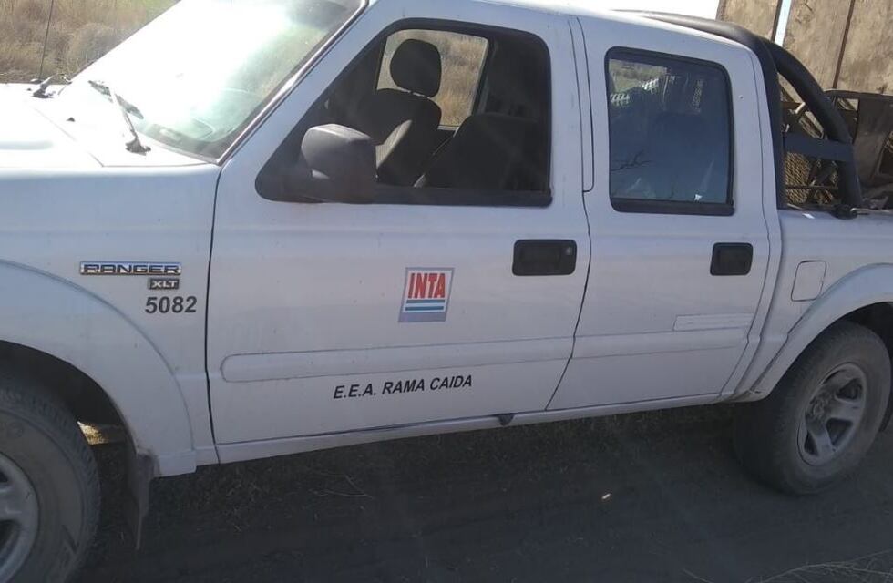 Empleado del INTA usó una camioneta del organismo para robar muebles