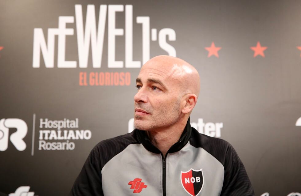 Newell’s Old Boys sin brújula: Sebastián Méndez renunció tras 10 partidos