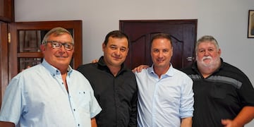 Lisandro Enrico se reunió con diferentes presidentes comunales del Departamento Castellanos.