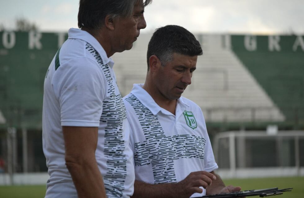 El DT de Sportivo Belgrano, un hincha más en el Talleres-Central por su hijo delantero