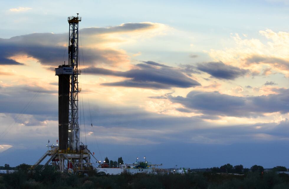 Gremio petrolero comenzó retención de servicios