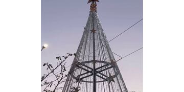 Arbolito de navidad en el centro de Rafaela