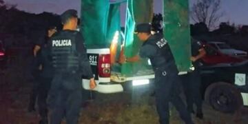 Frustran peleas y apuestas de gallos clandestinas en una chacra de Almafuerte.