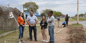 Recorrida por la obra de la ciclovía para el área industrial de Rafaela