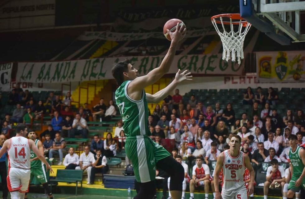 Atenas comenzó otra historia en Liga Argentina con victoria sobre Sportivo Suardi