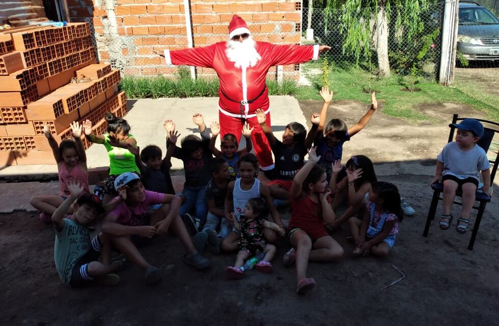 Recolectaron juguetes para Navidad que serán destinados a tres merenderos de Pérez