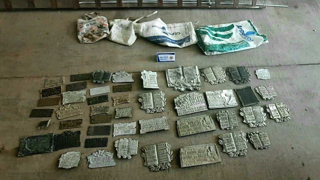 allanamiento positivo por el robo de 46 placas de bronce con diferentes inscripciones y tamaños.