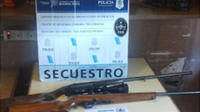 en un allanamiento por robo secuestran armas, municiones y un celular