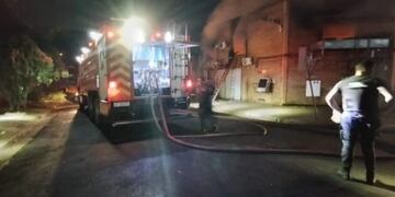 Posadas: se incendió el depósito de una pescadería.