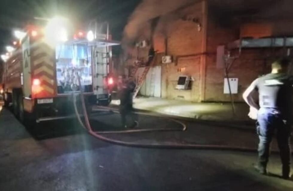 Posadas: se incendió el depósito de una pescadería
