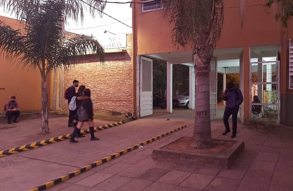 Volvieron las clases presenciales y convocaron a un paro docente