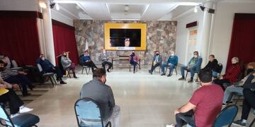 Reunión "de trabajo" entre vecinos del reciente barrio anexado y autoridades de Carlos Paz.