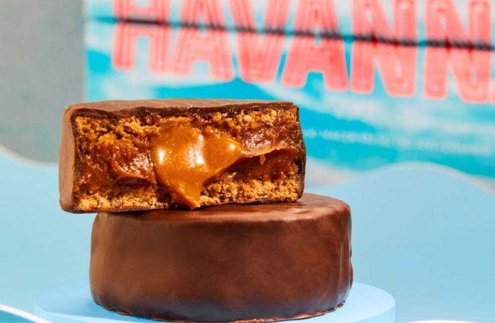 Más barato y con el mismo sabor: cómo hacer el nuevo y popular alfajor de Havanna que se volvió furor en Tiktok