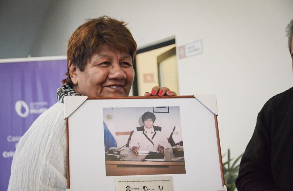 Homenaje a la primera integrante de un pueblo originario en acceder al Congreso Nacional