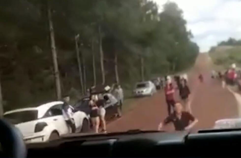 En plena ruta, jóvenes se encontraban de fiesta en Comandante Andresito