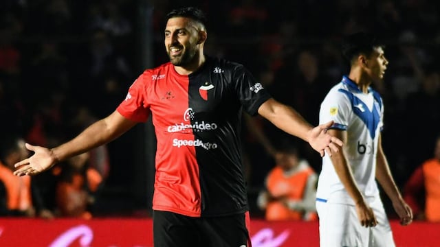 Dónde está el futuro del delantero cordobés. (Fotobaires)
