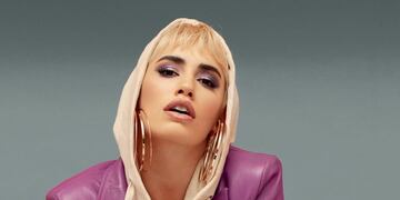 Lali Espósito es tendencia por sus looks innovadores