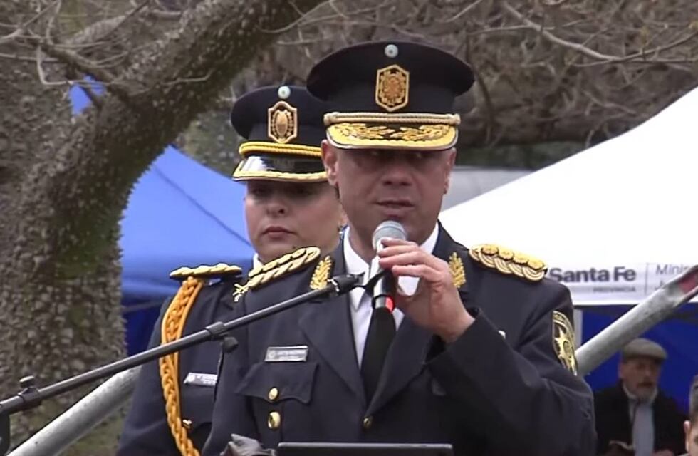 El jefe de la Policía de Santa Fe ordenó “mano dura con los cacos y los harrys”