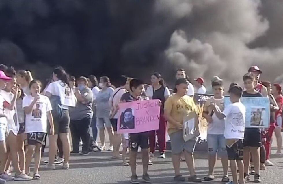 Cortan nuevamente la autopista Dellepiane en reclamo de Justicia por Brandon Ruiz Díaz