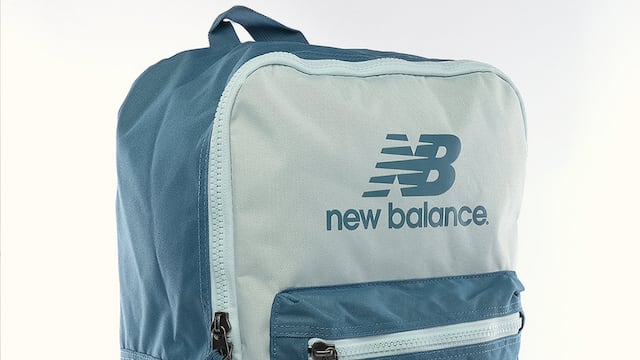 ¿Conviene comprar en Chile?: esto es lo que cuesta una mochila New Balance.