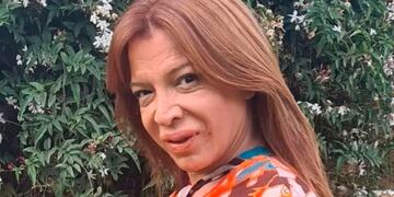 Lizy Tagliani posó desde la arena con una enteriza blanca cavada y dejó en shock Instagram: "La clásica"