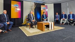 En la conferencia de prensa de este lunes acompañaron a Bullrich y Morales candidatos y principales figuras de Cambia Jujuy encabezadas por el gobernador electo Carlos Sadir.