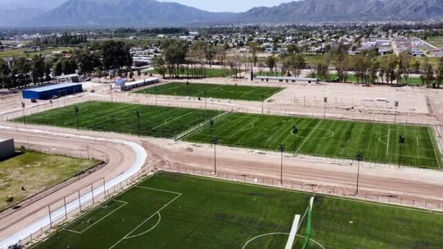 Villa Deportiva de San Luis: canchas de fútbol, la primera etapa