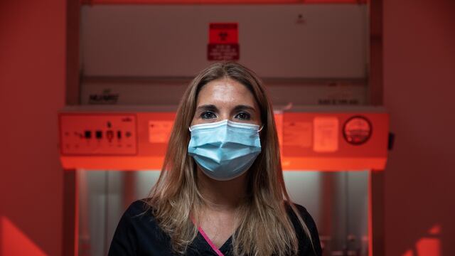 Carina Chirino jefa de Microbiología destaca la importancia de testarse Covid-19