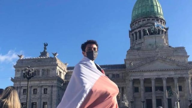 THIAGO GALVÁN. Activista trans de la Liga LGBTIQ+ de las Provincias y consejero estudiantil de la UNC.