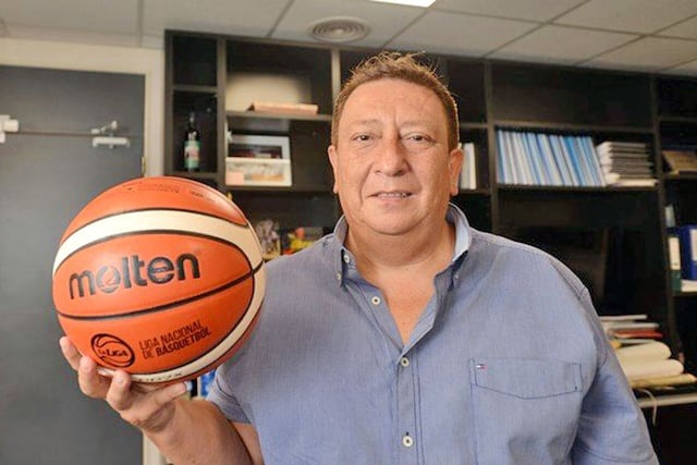 Fabién Borro, el presidente de la CABB y el principal apuntado por los hinchas.