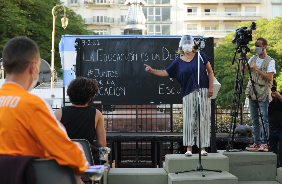 Juntos por el Cambio realizó una “clase abierta” para pedir la vuelta a la escuela
