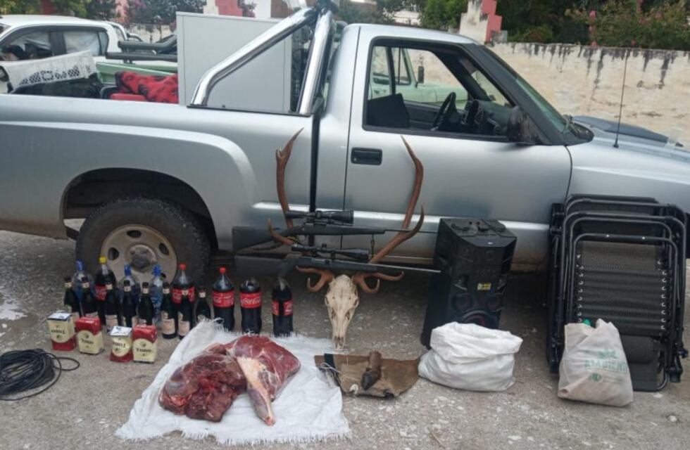Córdoba:  cazadores furtivos detenidos con un arsenal de armas y fernet