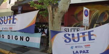 Reabrieron las mesas paritarias y el gobierno hizo una nueva oferta salarial a SUTE.