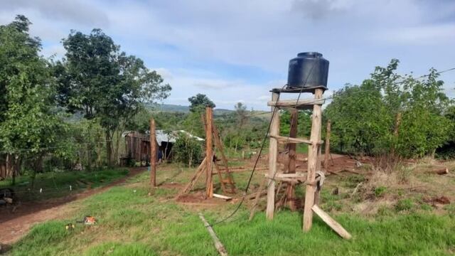 Pozo Azul: murió al caer desde una altura de 5 metros mientras trabajaba en un galpón.