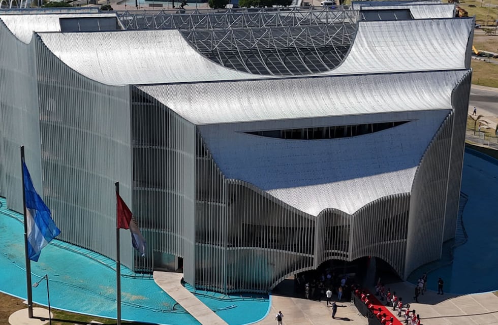 Apareció la “empleada fantasma” de la Legislatura de Córdoba: “No conoce a Kraisman”