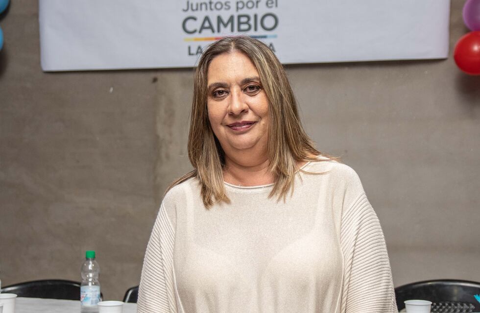 Con mayoría de jóvenes, Silvia Bernardi presentó la lista para las elecciones municipales en La Tordilla